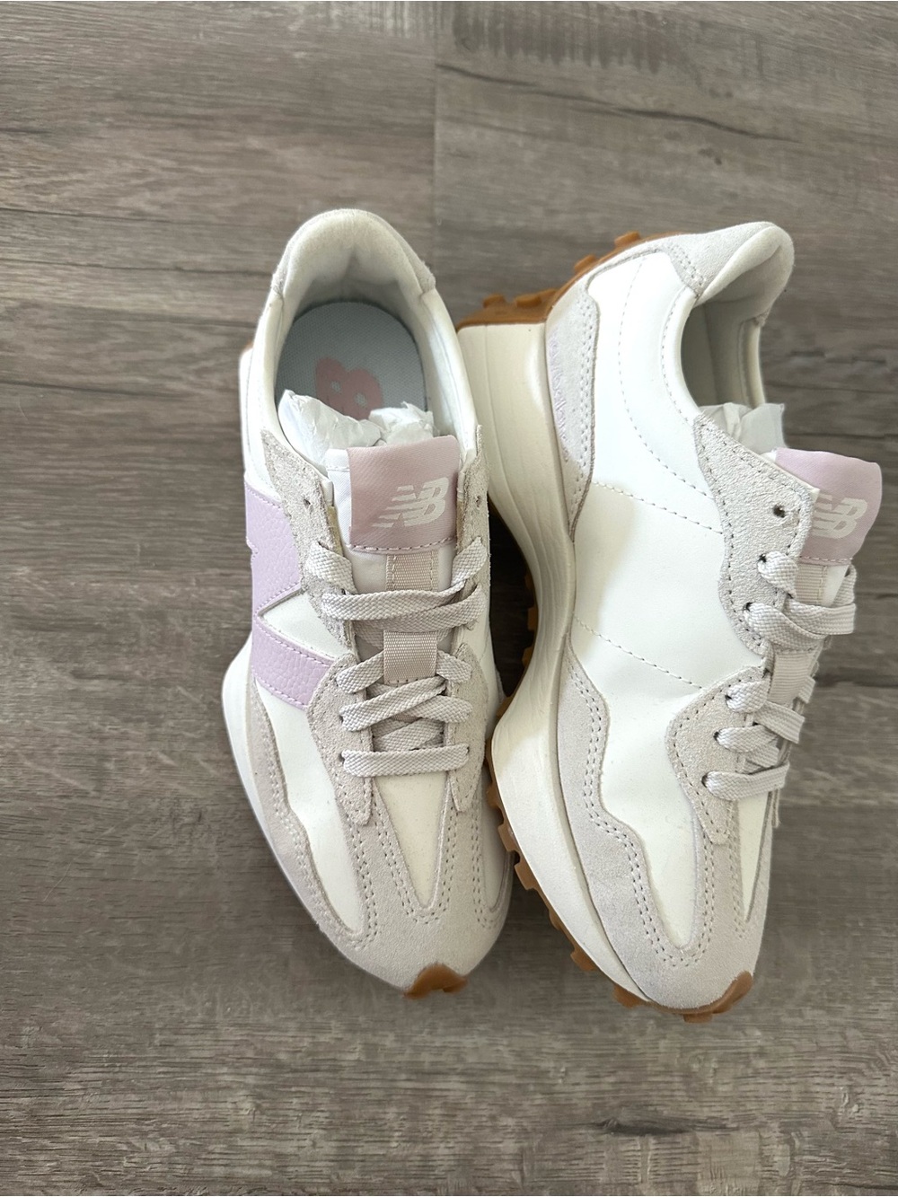 Brand new New Balance Women's Sneakers 327s in Pink and White - Picture 6 of 6
